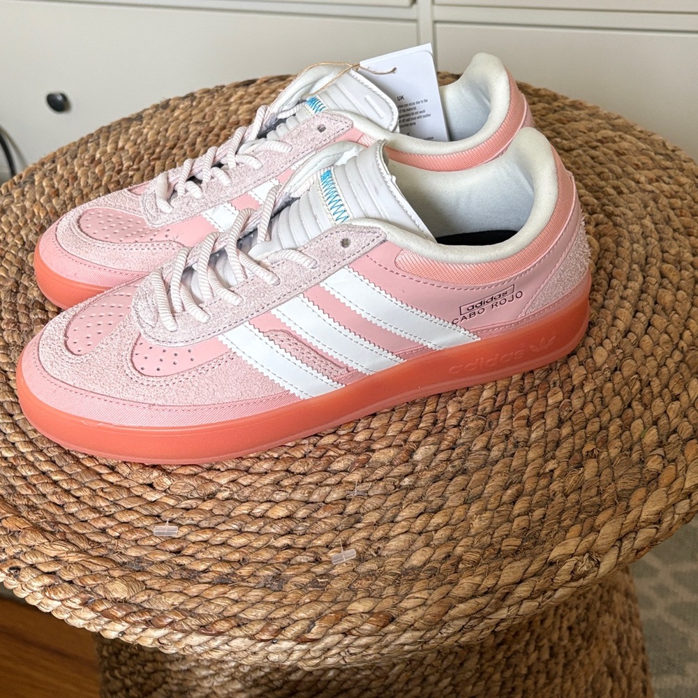 Adidas Cabo Rojo Bad Bunny Gazelle Sneakers 7.5 - Picture 3 of 9